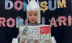 Aydıntepe'de geri dönüşüm malzemeleriyle robot defilesi yapıldı