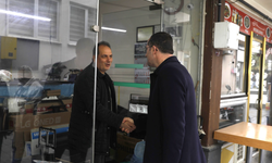 Başkan Ekim sahada! Vatandaşla kurduğu bağ dikkat çekiyor