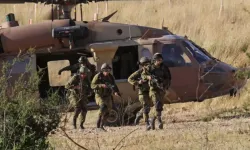 Helikopter düşürüldü! Onlarca ölü var