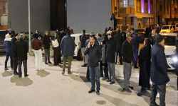 Umreye gitmek  için yola çıktılar kendilerini  karakolda  buldular