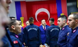 Trabzon Valisi, iftarını Jandarma Komutanlığında yaptı