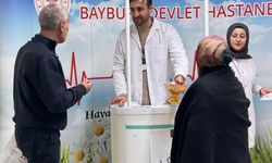 Bayburt’ta vatandaşlara kalp sağlığı bilgilendirmesi yapıldı