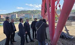 Trabzon Arsin sahilinde yoğun mesai... Görenlerin hayran kalması için çalışıyorlar...