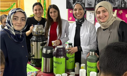 Aydıntepe'de öğrencilerden çay festivali