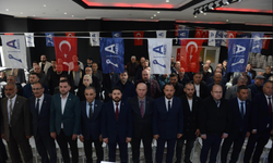 Anahtar Parti’den Dernekpazarı’nda gövde gösterisi