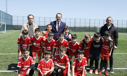 Başkan Ekim çocukların maç heyecanına ortak oldu!