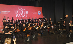 TMHOYDER’den Trabzon'da türkü resitali