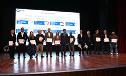 Trabzon'da Akademik Performans Ödülleri sahiplerini buldu...