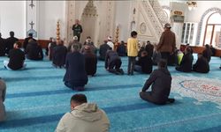Bayburt’ta cami cemaati bağımlılıkla mücadele konusunda bilgilendirildi