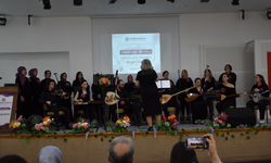 Trabzon'da özel gereksinimli bireylerin anneleri konser verdi