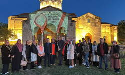 Trabzon Ayasofyası Dünya MS Günü için farkındalık ışıklarıyla aydınlatıldı!