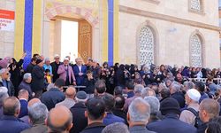 Bayburt’ta hacı adayları dualarla kutsal topraklara uğurlandı