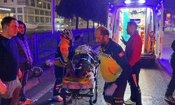 Devrilen motosikletteki 2 kişi yaralandı