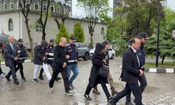 Samsun'daki rüşvet operasyonunda 4'ü doktor 8 kişi adliyeye sevk edildi