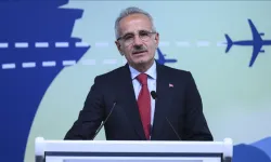 Havalimanlarında tarihi yoğunluk: Yolcu sayısı nüfusu aştı