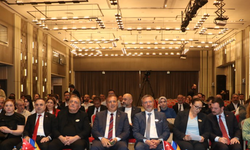 Trabzon'da "Türkiye-Romanya Ticaret ve Enerji Zirvesi" düzenlendi