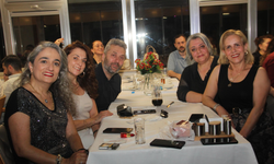 Trabzon İş Bankası Emekliler Derneği Lokali’nde sıra gecesi ezgileri yankılandı