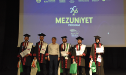 Trabzon'da uluslararası öğrenciler mezuniyet heyecanı yaşadı