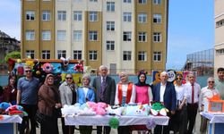 Of'ta öğrencilerin yıl boyunca hazırladığı çalışmalar sergilendi