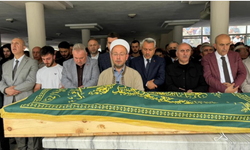 Kansere yenik düşen ilçe başkanı son yolculuğuna uğurlandı