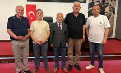 Giresun Gazeteciler Derneği’nde Bekir Bayram güven tazeledi