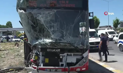 Ankara'da belediye otobüsü kaza yaptı: Ölü ve yaralılar var