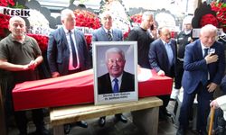 Devlet eski bakanlarından Dr. Burhan Kara son yolculuğuna uğurlandı