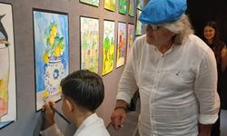 Trabzon sanat tarihine geçti! 9 yaşında ilk sergisini açtı