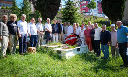 Ali Özbak Kabri Başında Anıldı