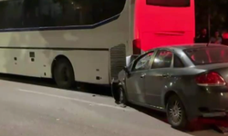 Alkollü sürücü önce duvara sonra otobüse çarptı