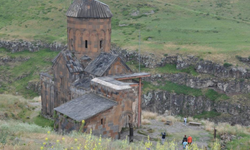 Kars'taki Tarihi Ani Ören Yeri ziyaretçilerini ağırlıyor