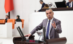 İYİ Parti Trabzon Milletvekili Yavuz Aydın tepki gösterdi! Türk sahipli gemiler neden korunmuyor?