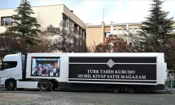 Türk Tarih Kurumu Mobil Kitap Satış Mağazası Tüm Türkiye’de Okurla Buluşuyor