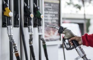 Motorine zam geliyor; Dolar ve Euro'da yeni rekor