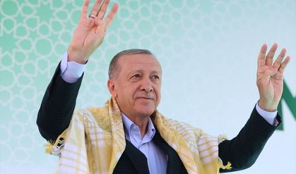 SİVAS - Cumhurbaşkanı Erdoğan, AK Parti Sivas İl Başkanlığı Danışma Meclisi'ne telefonla hitap etti