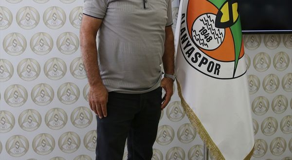 ANTALYA - Hasan Çavuşoğlu: "Hedefimiz, ligde ilk 10'un içerisinde en iyi yerde olmak"
