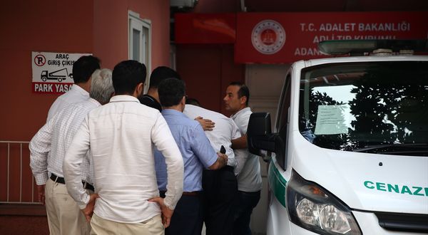 HATAY - Adana'da bırakıldığı otomobilde yaşamını yitiren çocuğun cenazesi defnedildi