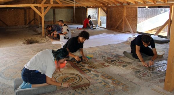 Sinop'ta kazılarda ulaşılan 1600 yıllık mozaikler sergilenmeye hazır