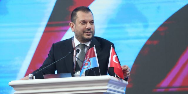 Bakan Kasapoğlu'ndan Trabzonspor'un yeni başkanı Ertuğrul Doğan'a tebrik