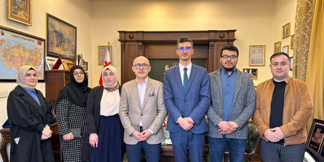 Trabzon Uluslararası Öğrenci Derneği Gürcistan Başkonsolosluğu’nu ziyaret etti