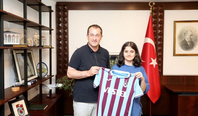 Trabzon TYT 1.sinden Akçaabat Belediye Başkanı Ekim’e ziyaret