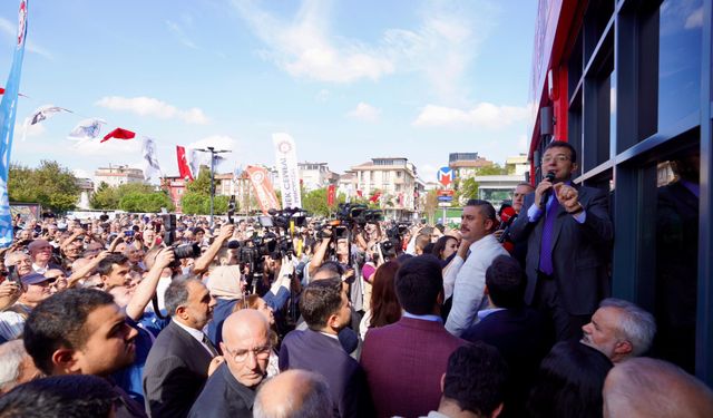 Miting gibi Kent Lokantası açılışı