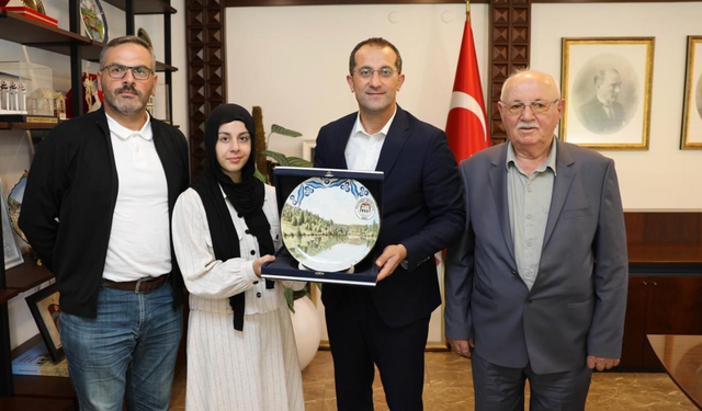 Trabzon'da yılın ahisinden, Başkan Ekim'e ziyaret!