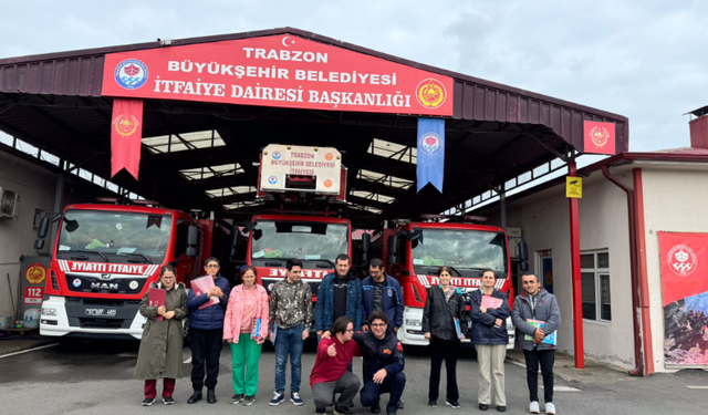 Trabzon Büyükşehir Belediyesi’nden özel gereksinimli öğrencilere itfaiye eğitimi