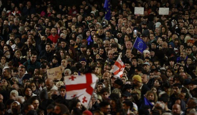 Gürcistan'da seçim sonuçlarına protesto!