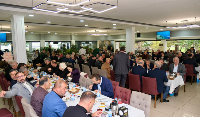 Başkan Kaya, Ortahisar muhtarlarıyla bir araya geldi