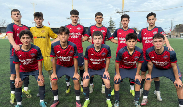 1461 Trabzon FK U15 Takımı farklı kazandı