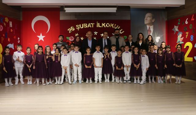 Of'ta okuma ve yazma öğrenen ilkokul öğrencileri için etkinlik yapıldı