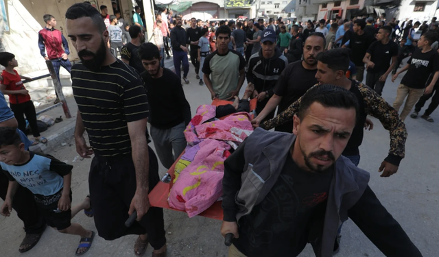 Katil İsrail'in Gazze'ye saldırılarında can kaybı 52 bin 495'e yükseldi