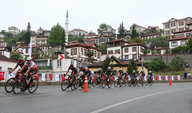 Pulathane’de Pedallar Zafer İçin Döndü!